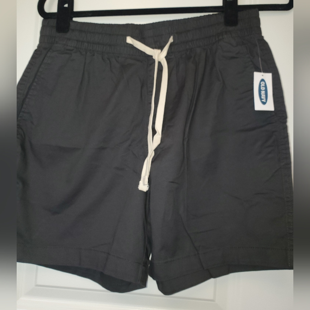 Old Navy men's jogger chino shorts